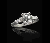 emerald-cut-Diamant-Ring-3